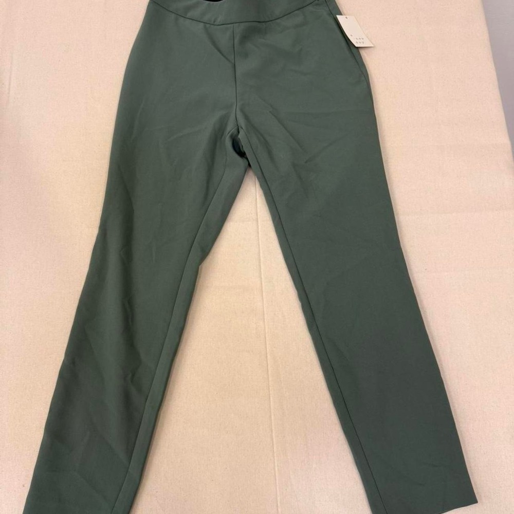 Olive green‎ tailored pants